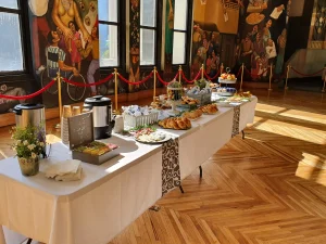 mesa de café y pan